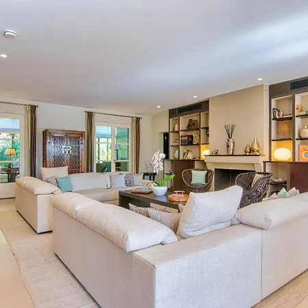 Hollywood Luxe סן טרופז